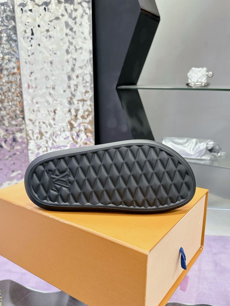 Louis Vuitton Slippers